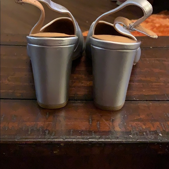 Silver Chunky Heel Pump - Picture 6 of 6